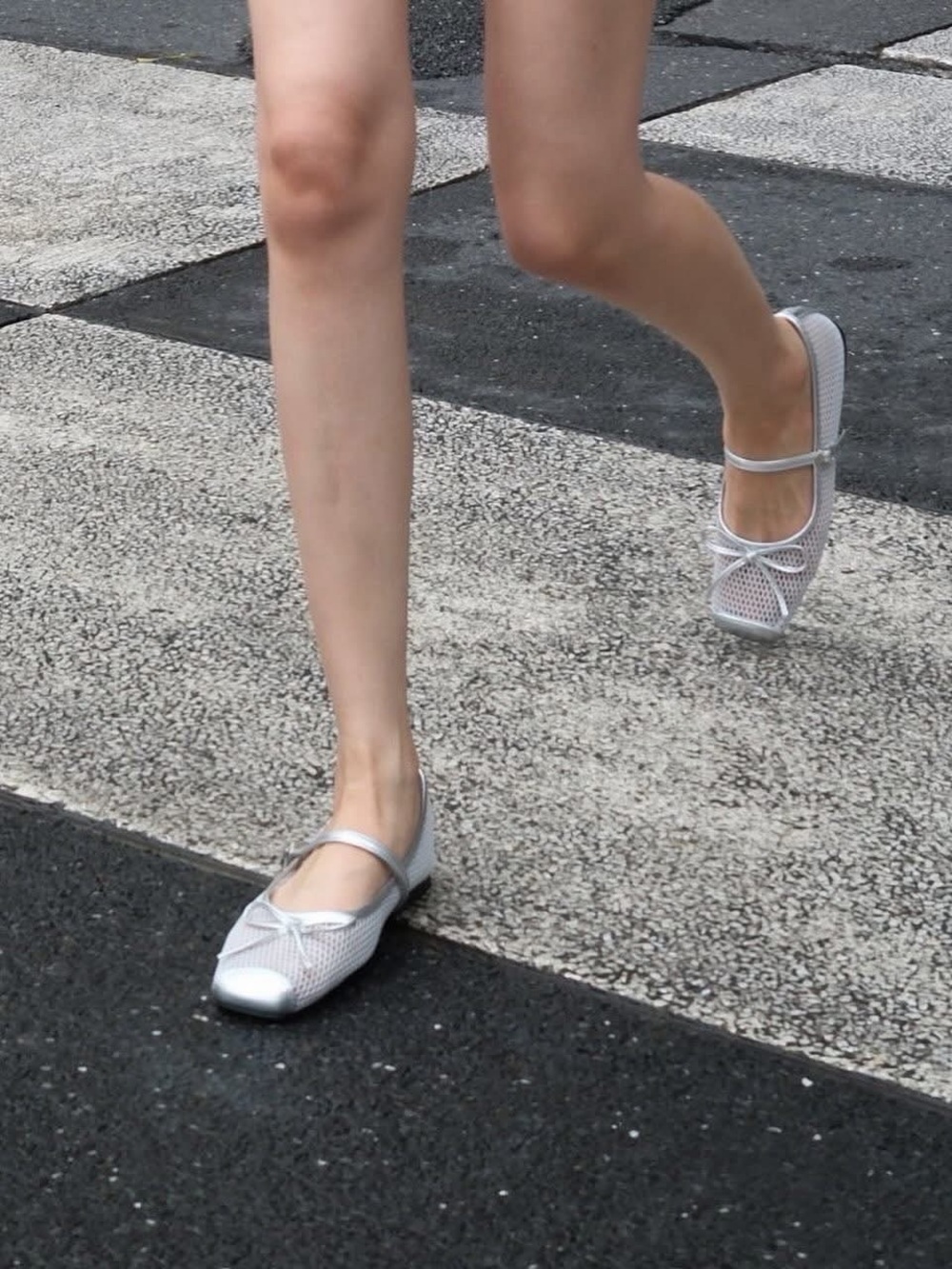 Women's Silver Mary Jane Ballet Flats - Lightweight Breathable Style